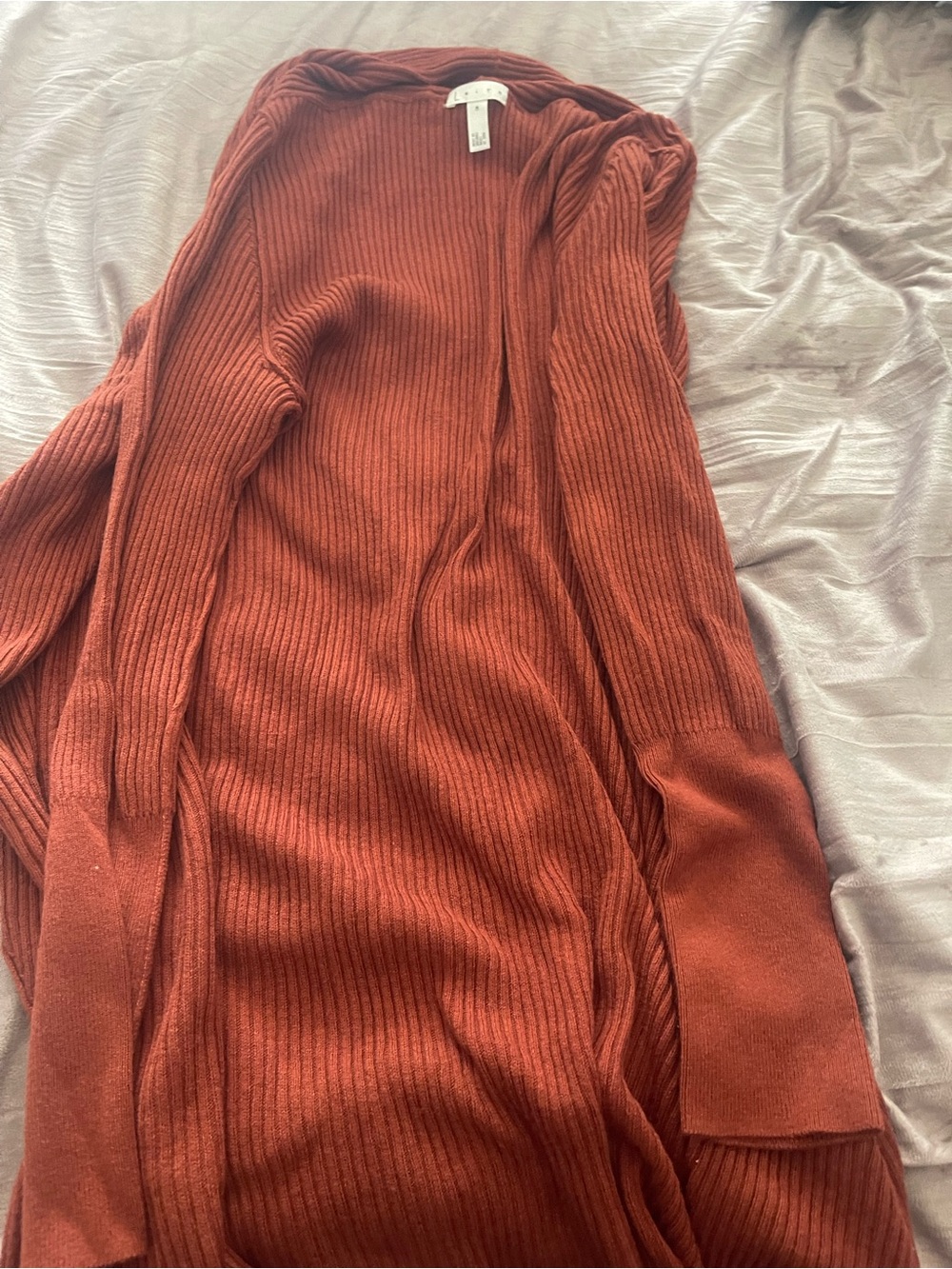 Leith Ribbed Crewneck Sweater in Rust - Picture 2 of 2